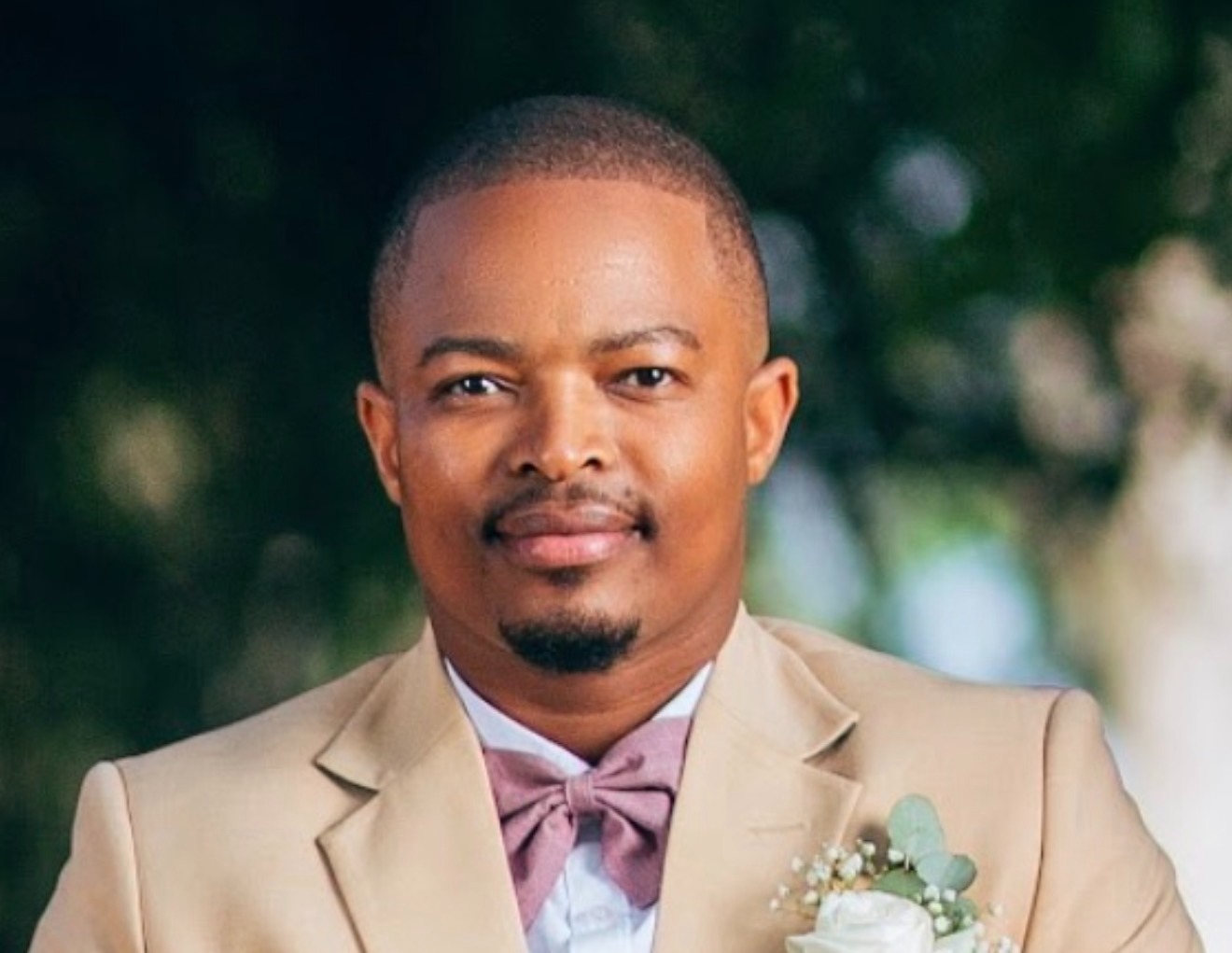 Dr Emmanuel Setlhako